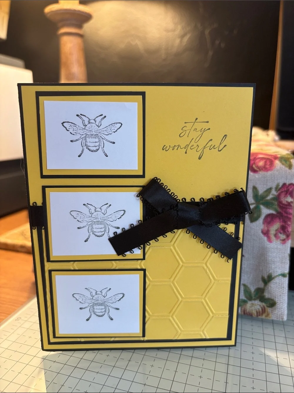 Yellow Bee Greeting Card Set -